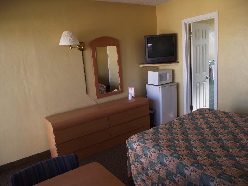 A 1 A Super Inn Ormond Beach Phòng bức ảnh